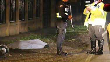 Oficial de la Fuerza Pública muere tras perder control de su motocicleta en Pococí