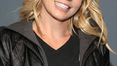 Britney Spears es blanco de críticas por una foto retocada de su rostro 