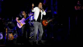 Romeo Santos y Enrique Iglesias lideran las nominaciones a los Billboard Latinos