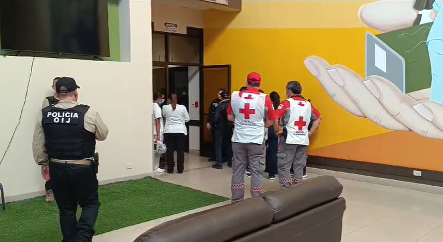 Allanamiento a Fundación Manos Abiertas, en Desamparados de Alajuela.