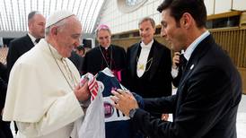  Papa Francisco  apoya una Iglesia cercana a los desposeídos
