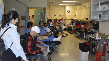 Paro en hospital de Alajuela castiga con espera a pacientes