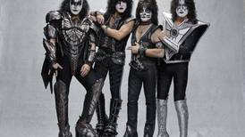 Habla Gene Simmons, el demonio de Kiss: ‘El rock está muerto porque los fans no pagan por él’