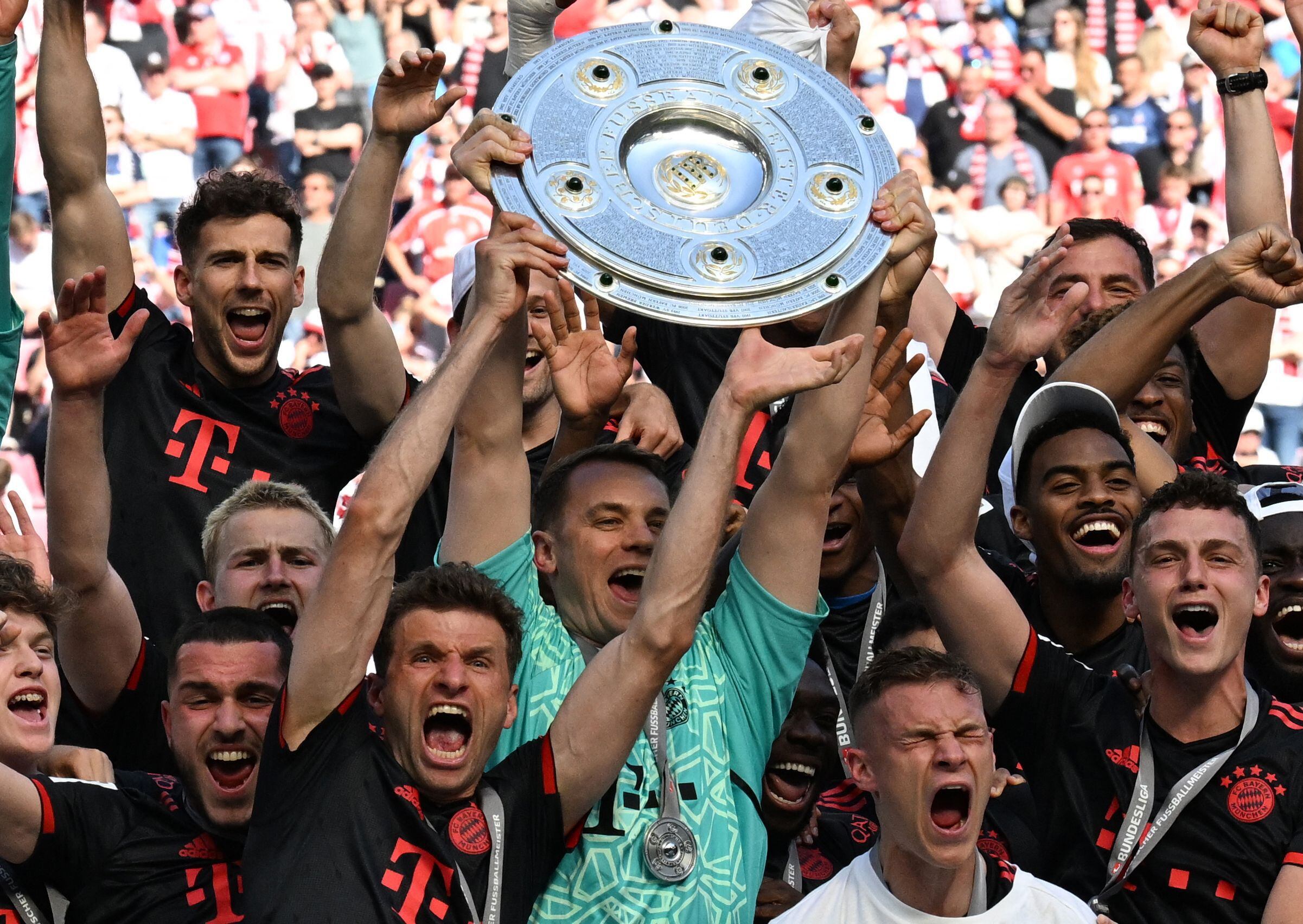 Bayern Múnich gana un pulso de infarto al Dortmund y levanta otra Bundesliga