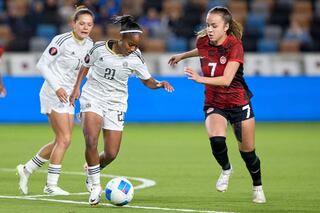 La Selección Femenina de Costa Rica y Canadá volverán a toparse en cuartos de final de la Copa Oro.