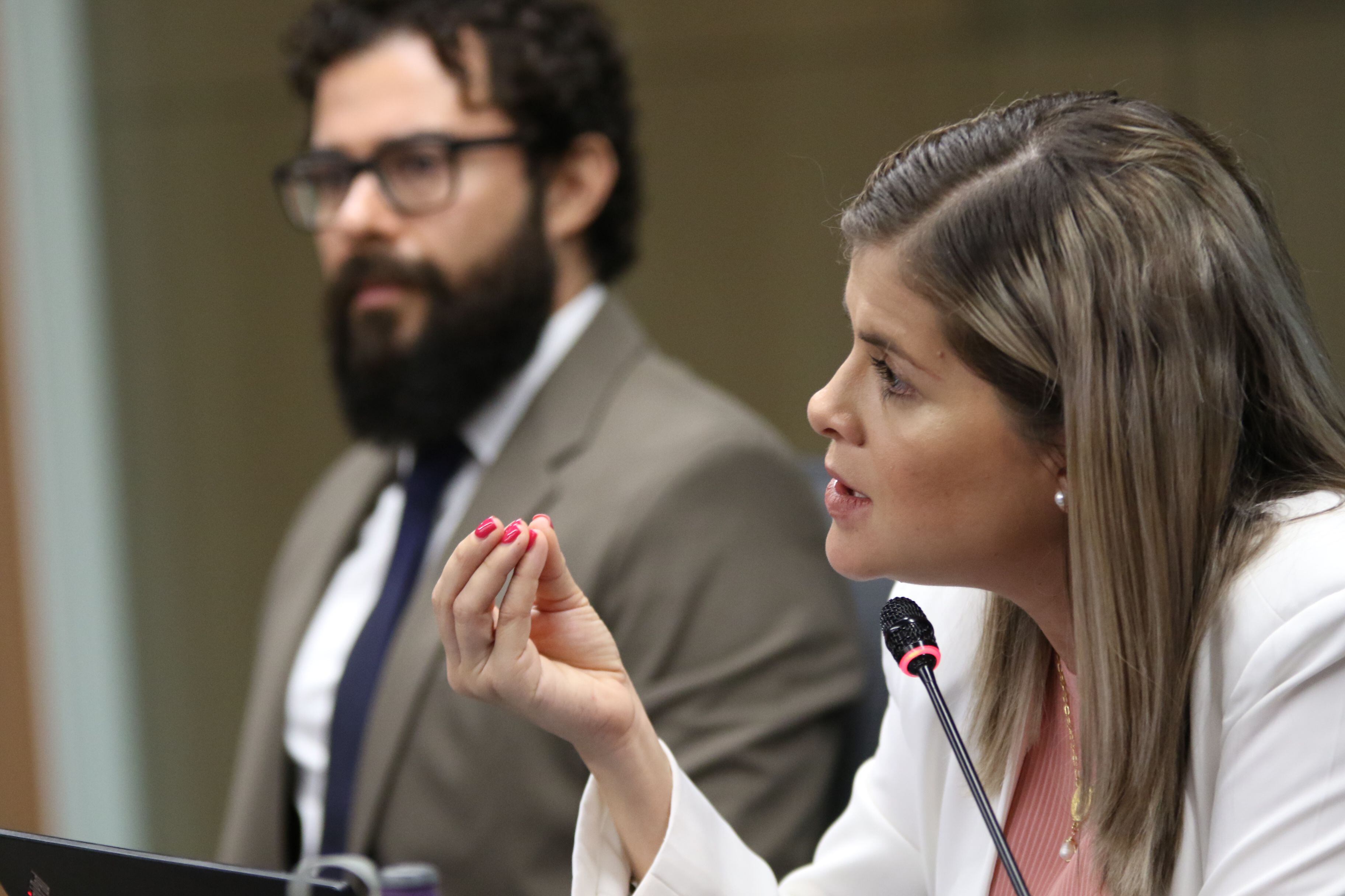Laura Fernández, ministra de Planificación, consultó a la PGR si se debe pagar en retroactivo las anualidades del 2021 y 2022.
