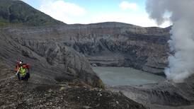     Dos medidores de gases vigilan volcanes de Costa Rica