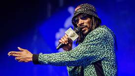 Rapero Snoop Dogg fue acusado de abuso sexual a pocos días de cantar en el Super Bowl