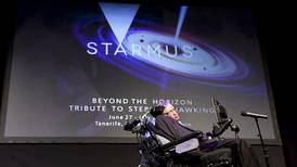 Físico Stephen Hawking: futuro de la humanidad depende de poder viajar al espacio