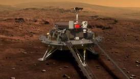China logra posar con éxito su robot Zhurong en Marte