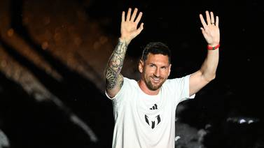 Estilo ‘casual’ de Messi no convence y tienda con su marca sufre desplome de acciones 