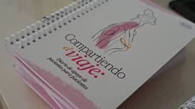 Mujeres se acompañan con un diario que recoge las vivencias con el cáncer de mama
