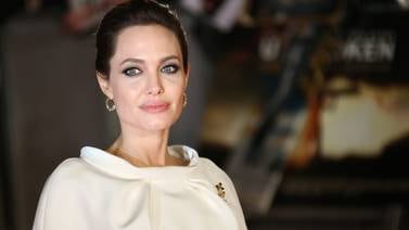 Revista  ventila discusión entre Brad Pitt y Angelina Jolie