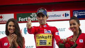 Ciclista español Alberto Contador seguirá en el equipo Tinkoff-Saxo en el 2016