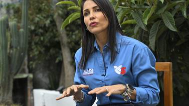 Luisa González, candidata presidencial en Ecuador: ‘Recibí amenazas contra mi vida’