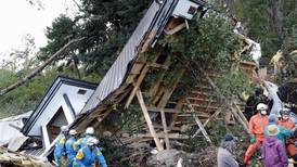Terremoto en islas japonesas deja al menos 9 muertos y más de 300 heridos