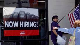 Desempleo en Estados Unidos bajó en diciembre a 3,9% y se crearon 199.000 puestos