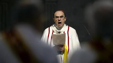 Arzobispo francés suspende a cuatro sacerdotes por abusos sexuales