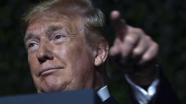 Trump aboga por una ‘bajada fuerte’ de la tasas de la FED
