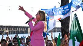La posfascista Giorgia Meloni se encamina hacia la victoria en Italia