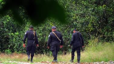 Nicaragua bloquea puesto fronterizo de Tablillas con militares