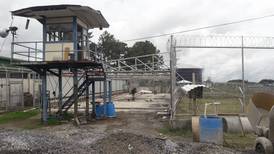 23 presos por pensión construyen nuevos espacios en cárcel de Alajuela