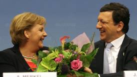 Comisión Europea eleva pronósticos de crecimiento en eurozona