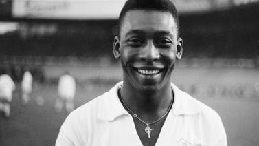 Santos dejará de usar camisa 10 de Pelé a partir de enero
