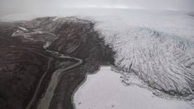 Países del Ártico se comprometen a luchar contra el calentamiento global y a disminuir las tensiones