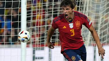 España logra su objetivo pero lamenta la lesión de Gavi