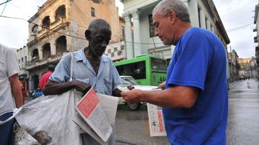 Cubanos del exilio  escépticos ante anuncio de cambios