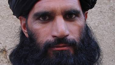 Talibanes de Pakistán designan líder interino