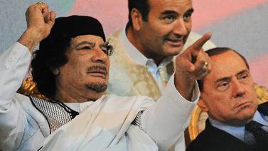 Gadafi irrita a católicos y políticos italianos