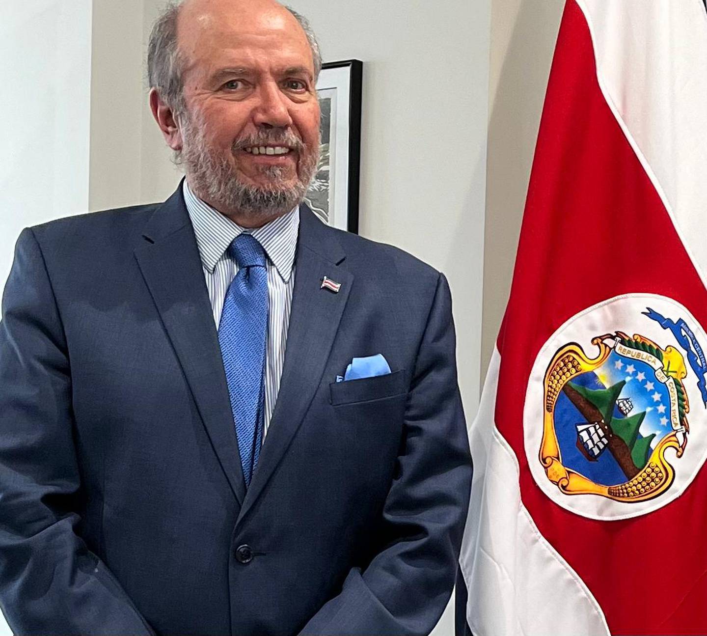 Rafael Ortiz Fábrega es el embajador de Costa Rica en Reino Unido desde 2018. Él fue presidente de Liga Deportiva Alajuelense entre 2002 y 2006.