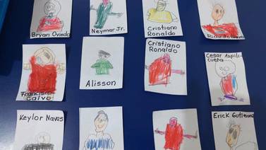 Niños de 4 y 5 años dibujan a Keylor Navas, Messi y Neymar por falta de dinero para comprar postales de álbum Panini 