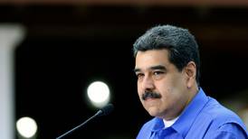 Desacuerdos sobre elecciones en Venezuela amplían grieta opositora y dan ventaja a Maduro