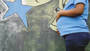 PANI ofrece 1.500 becas a adolescentes madres o embarazadas para que sigan con estudios