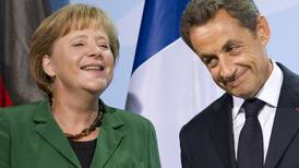 Berlín y París apoyan recapitalizar bancos