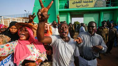 Generales y manifestantes alcanzan un acuerdo sobre la transición en Sudán