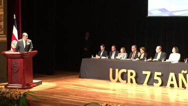 UCR celebra 75 años con homenaje a estudiantes destacados