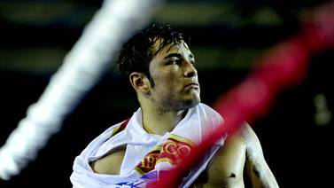  Bryan ‘Tiquito’ Vásquez buscará una nueva pelea contra Takashi Uchiyama en el 2014