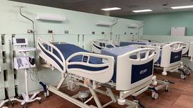 CCSS comenzó a llenar camas de UCI recién habilitadas para pacientes covid-19