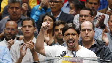 Oposición  convoca a paro cívico como parte de 'ofensiva final' contra Nicolás Maduro