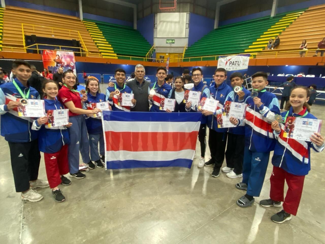 La Selección Nacional de taekwondo obtuvo una medalla de oro, cinco de plata y 10 de bronce, en Copa Presidente que se realizó en nuestro país, con la participación de 33 naciones. Fotografía: Olman Mora.