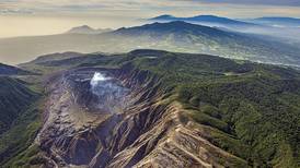 Tierras volcánicas brillan en las fotos de ‘Tierra Viva -Volcanes de Costa Rica’