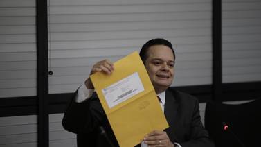 Procuraduría fue ‘inoportuna’ con entrega de informe sobre Luis Guillermo Solís, alega expresidente del Congreso 
