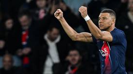 Kylian Mbappé saca a relucir su magia y el PSG sueña en la Champions