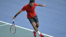 Roger Federer no jugará la final del Masters de Londres por dolencia en su espalda
