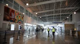 Aeropuerto de Liberia recibe sanciones por fallas en edificio
