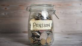 140.000 pensiones para pobres podrían bajar de ¢82.000 a ¢68.000